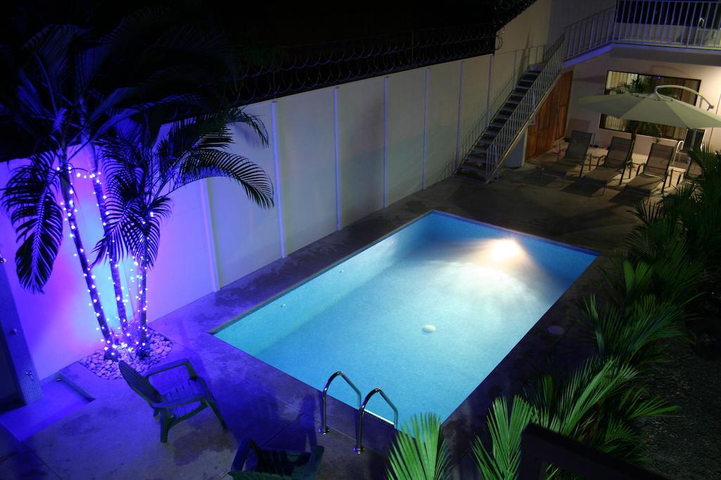 Tuanis Aparthotel Jacó Quarto foto